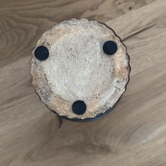 Vase - Picture 5 of 5